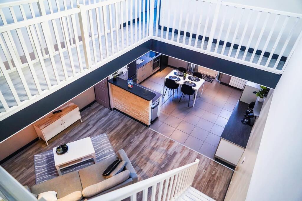 Holiday home Le Loft • Spacieux • Fibre • Cour Exterieure *