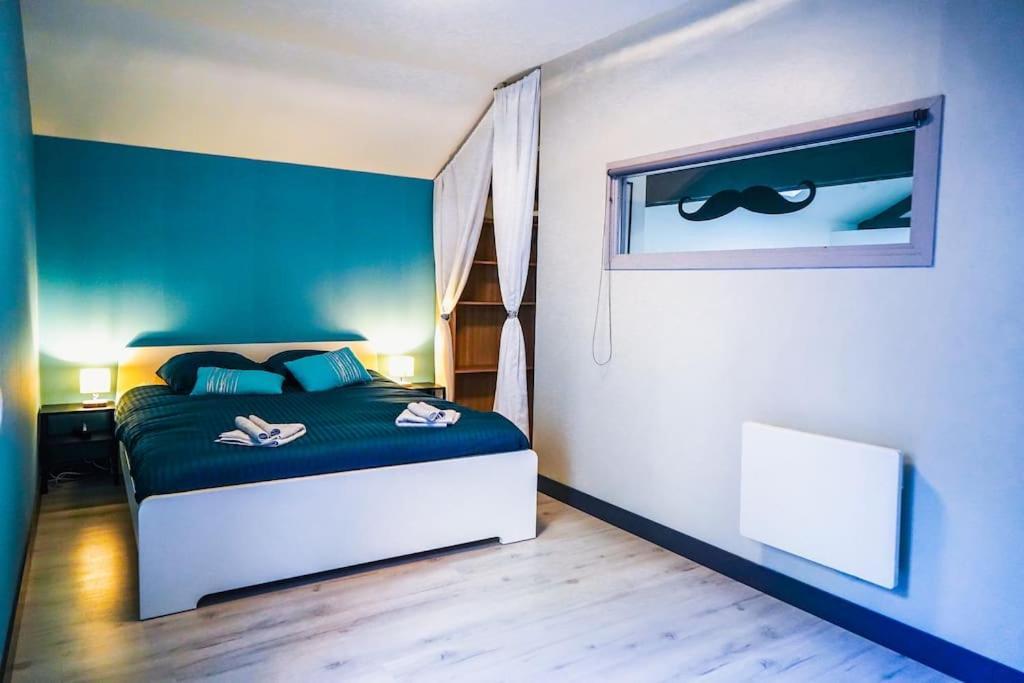Le Loft • Spacieux • Fibre • Cour Exterieure Holiday home