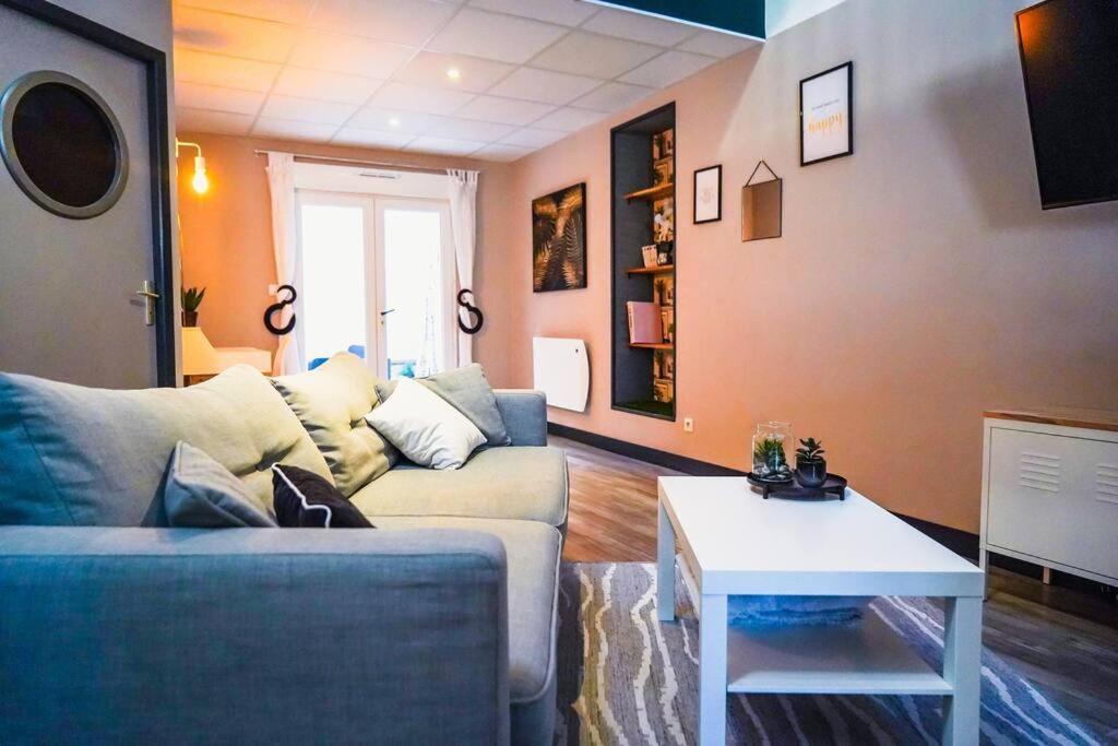 Holiday home Le Loft • Spacieux • Fibre • Cour Exterieure *